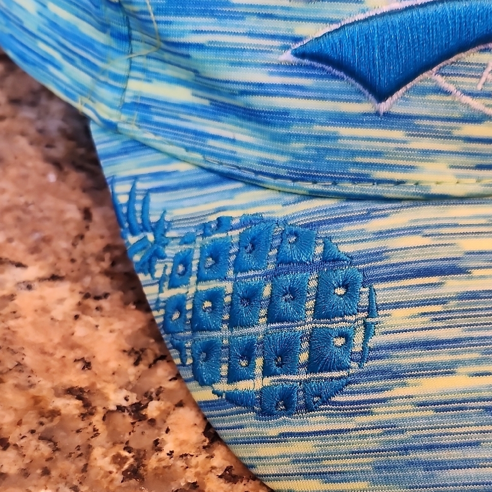 Robin Ruth‎ Aloha Hat - Picture 5 of 7